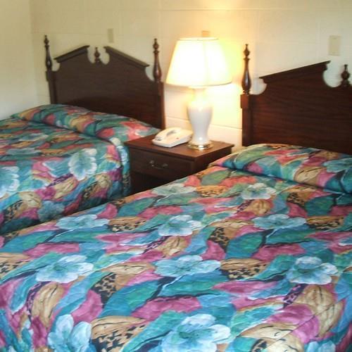 Red Carpet Inn Duncannon New Buffalo Ruang foto